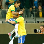 Futebol - Brasil 2 x 2 Chile: cobrança em ritmo de Copa do Mundo Futebol - Brasil 2 x 2 Chile: cobrança em ritmo de Copa do Mundo